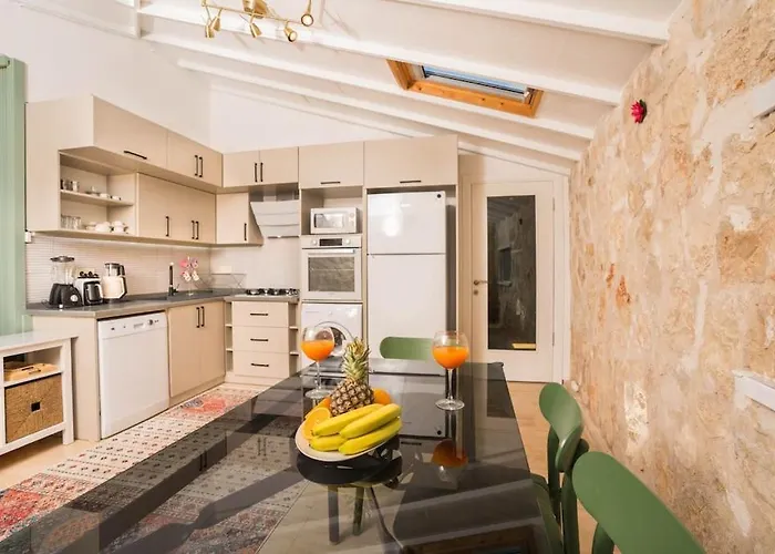 公寓 Merkezde Havuzlu