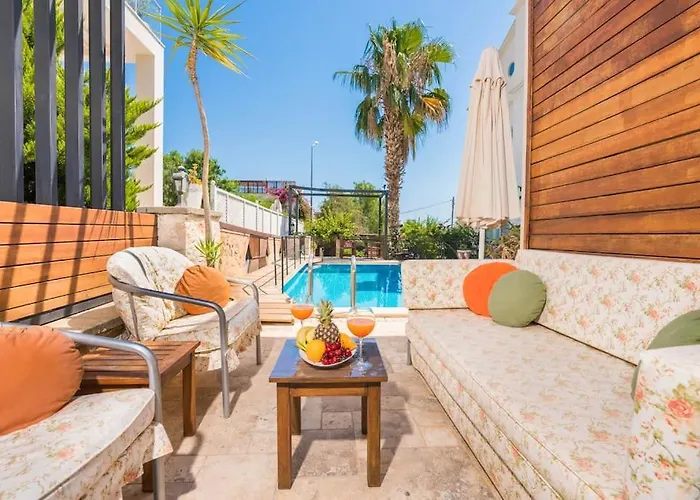 Merkezde Havuzlu 公寓 卡尔坎