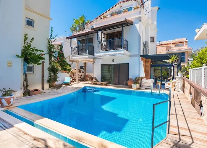 Merkezde Havuzlu 公寓 *